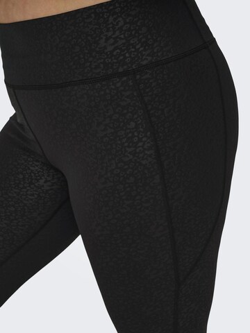 Coupe slim Pantalon de sport Only Play Curvy en noir