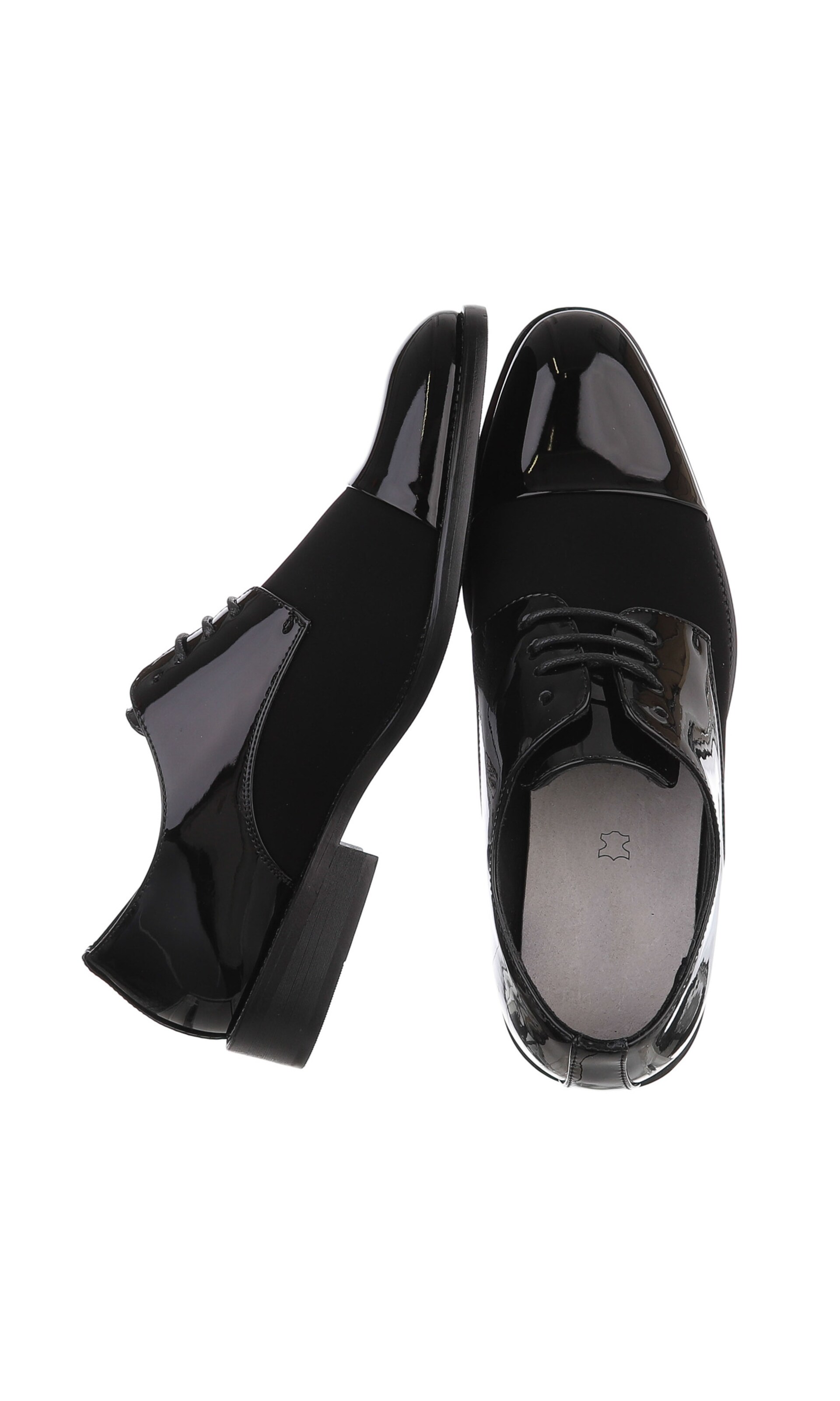 CoolWalk Lace-Up Shoes in Black