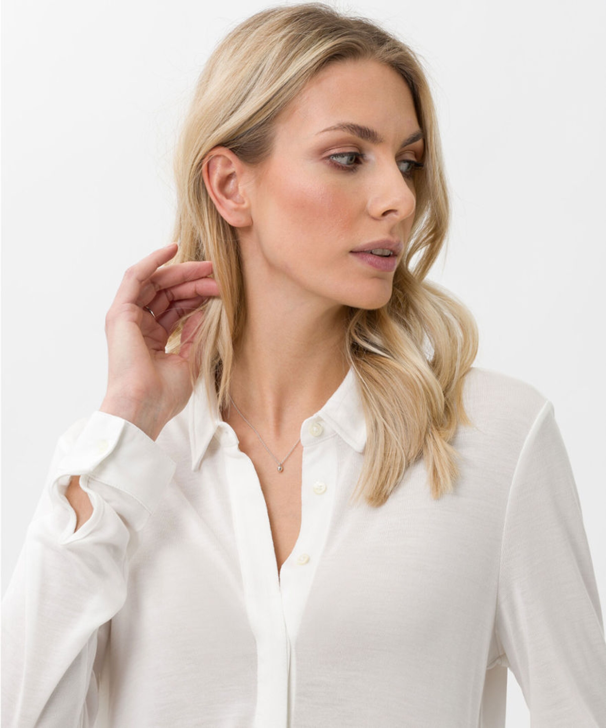 Frauen Große Größen Brax feel good Bluse 'CELINA' in Offwhite - BM93767 Frauen Große Größen Brax feel good Bluse 'CELINA' in Offwhite - BM93767