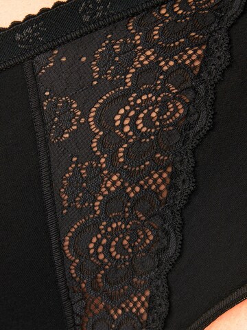Slip ' Chic ' SLOGGI en noir