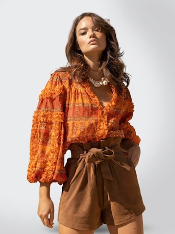 Chemisier 'Blouse Glossy' Miss June en orange