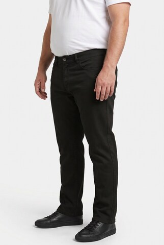 Men Plus Regular Jeans in Zwart