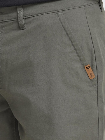 !Solid Regular Trousers 'Thement' in Grey