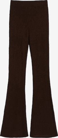 Bershka Flared Trousers in Brown: front