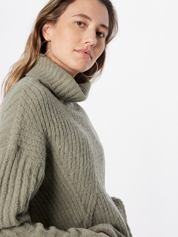 Tally Weijl Sweater in Green