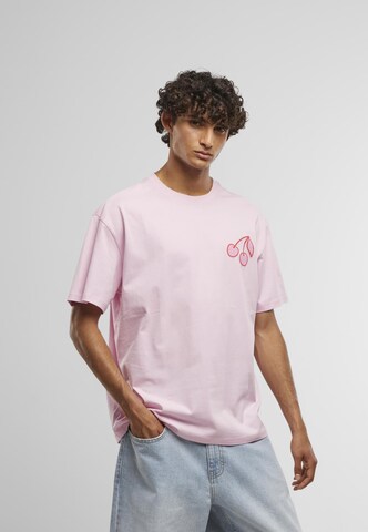 Mister Tee T-Shirt in Pink