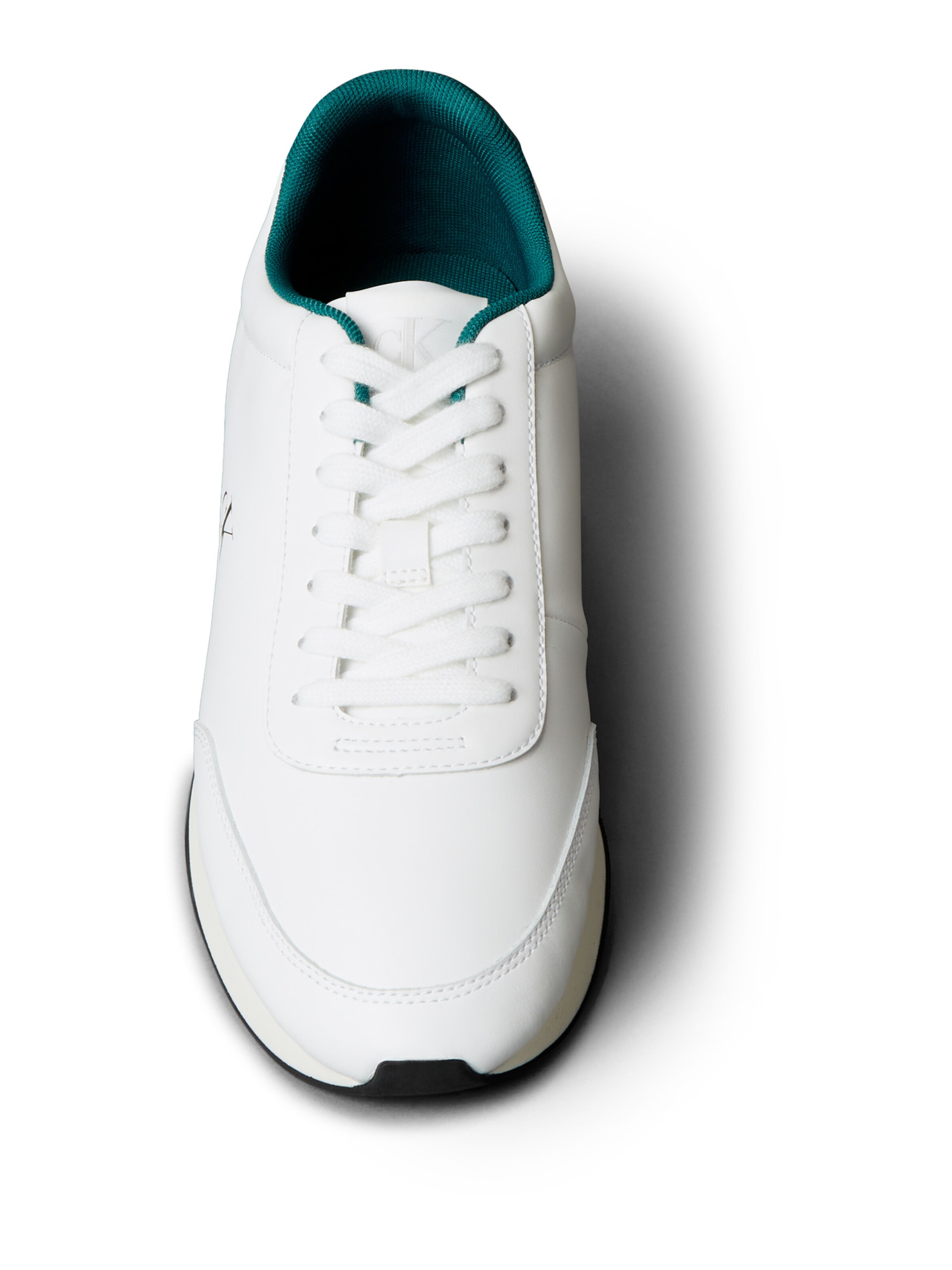 Calvin Klein Trainers 'ESS' in White