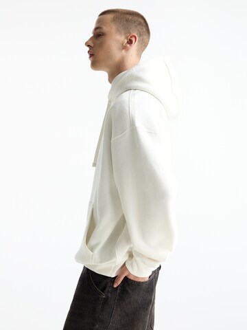Pull&Bear Sweatshirt i vit