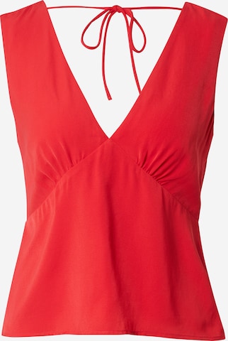 Top di Abercrombie & Fitch in rosso: frontale