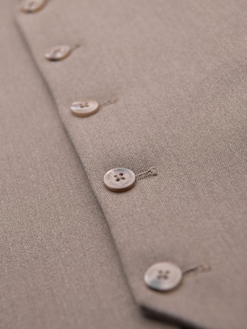 Ombre - Chaleco en beige