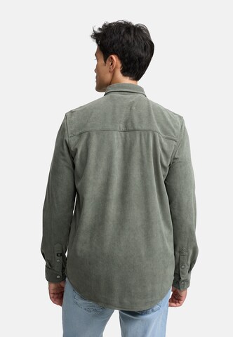 Coupe regular Chemise 'INNemoto' INDICODE JEANS en vert