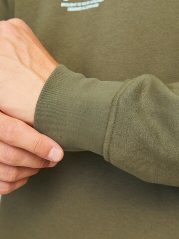 JACK & JONES Sweatshirt 'JORVesterbro' i grøn