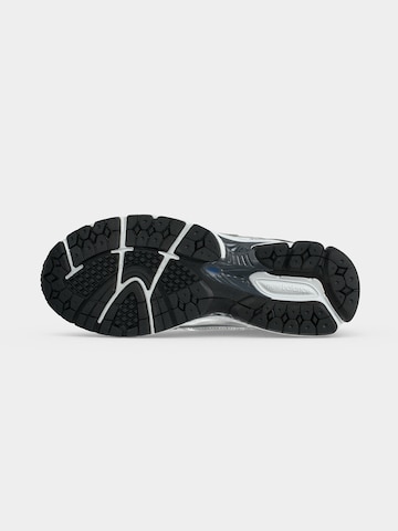 new balance - Sapatilhas baixas em cinzento