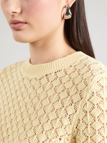 Pullover 'ONLSAGA' di ONLY in giallo