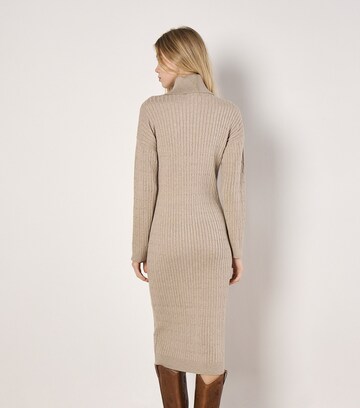 Apricot Jurk ' ' in Beige