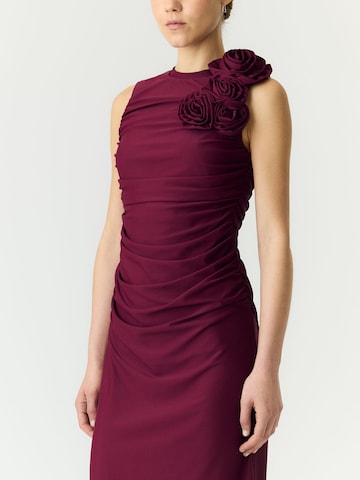 YAS Jurk 'YASDona' in Rood