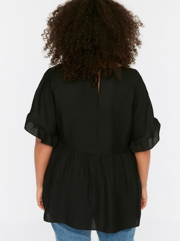 Trendyol Curve - Blusa en negro