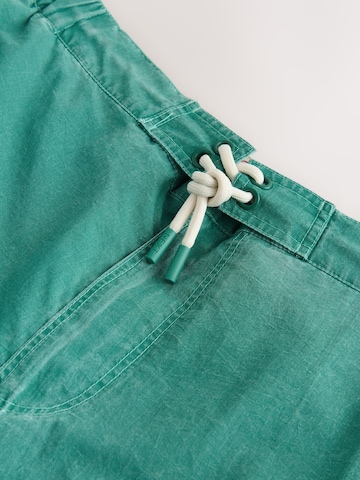 Next - Bermudas en verde