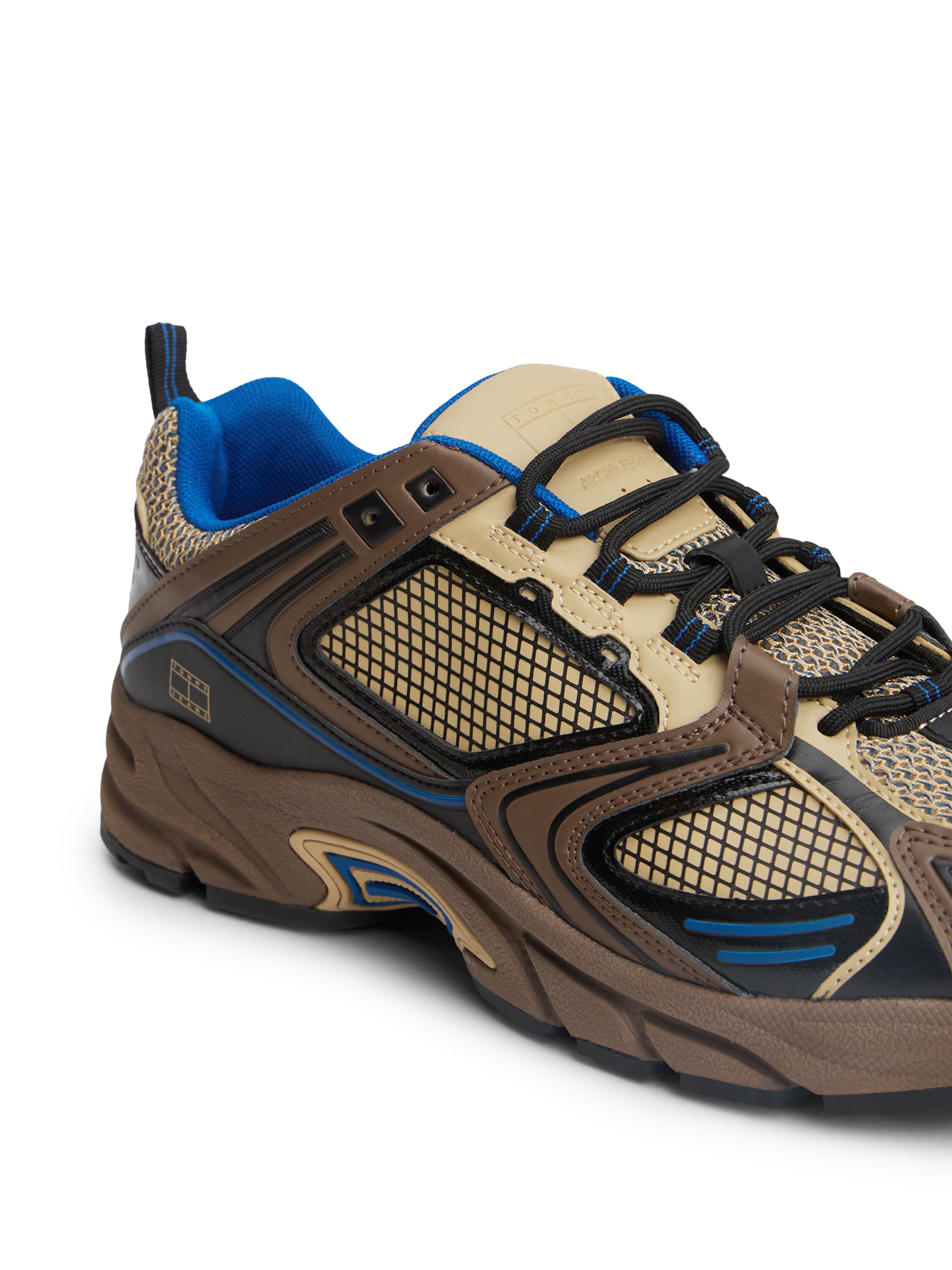 Tommy Jeans Σνίκερ χαμηλό 'ARCHIVE '97' σε καφέ