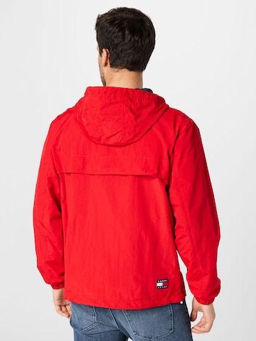 Tommy Jeans Between-Season Jacket 'Chicago' in Red