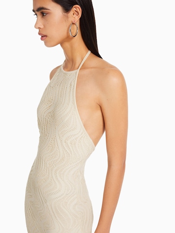 Bershka Kleid in Beige