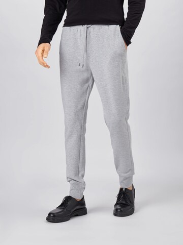 Michael Kors Tapered Broek in Grijs: voorkant