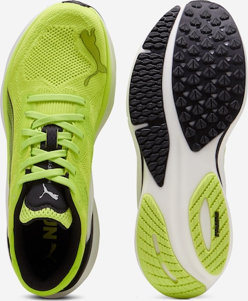 Chaussure de course 'Magnify Nitro 2' PUMA en vert