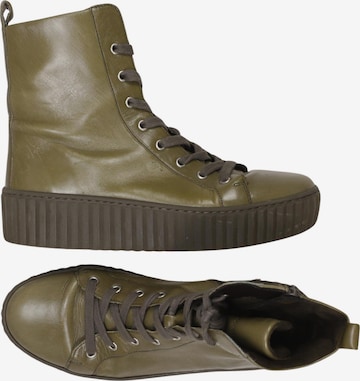GABOR Dress Boots in 40,5 in Green: front