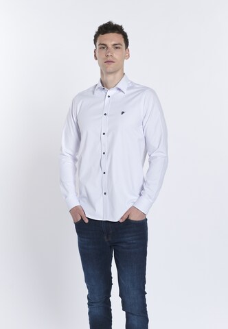 Coupe regular Chemise 'GIANFRANCO' DENIM CULTURE en blanc