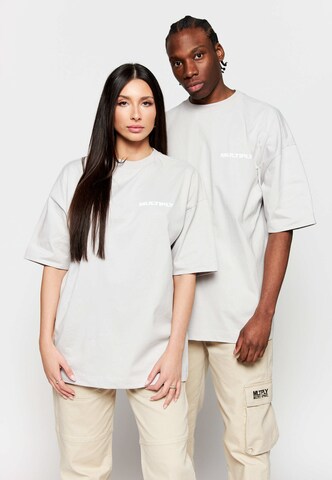 Multiply Apparel - Camiseta en gris: frente