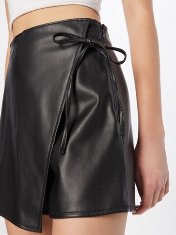 Abercrombie & Fitch Spódnica w kolorze czarny