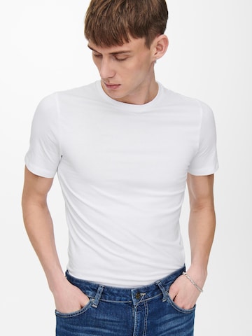 T-Shirt Only & Sons en blanc