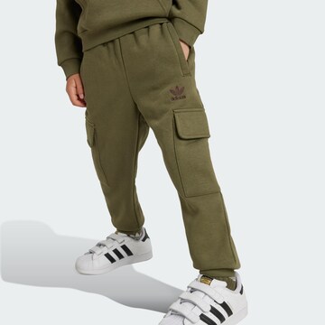 ADIDAS ORIGINALS Jogginganzug in Grün