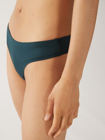 ARMEDANGELS Thong 'FAAR' in Green