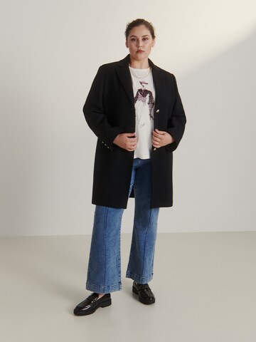 Guido Maria Kretschmer Curvy Overgangsfrakke i sort: forside