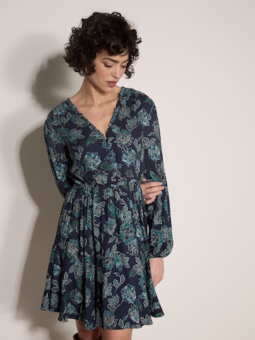 Apricot Jurk ' ' in Blauw