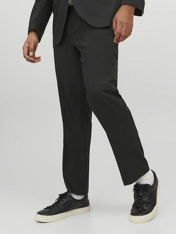 Regular Pantalon à plis 'Franco' Jack & Jones Plus en noir : devant