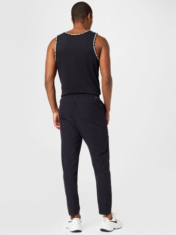 Regular Pantalon Nike Sportswear en noir