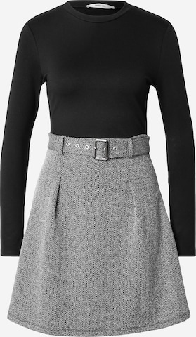 ABOUT YOUHaljina 'Elia' - crna boja: prednji dio