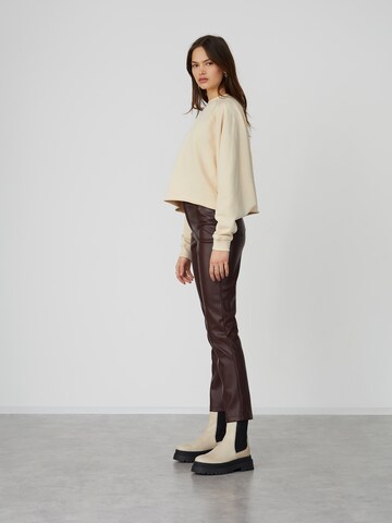 Sweat-shirt 'Tessa' LeGer by Lena Gercke en beige