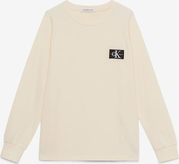 T-Shirt Calvin Klein Jeans en beige : devant