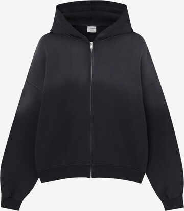 Pull&Bear Zip-Up Hoodie in Black: front