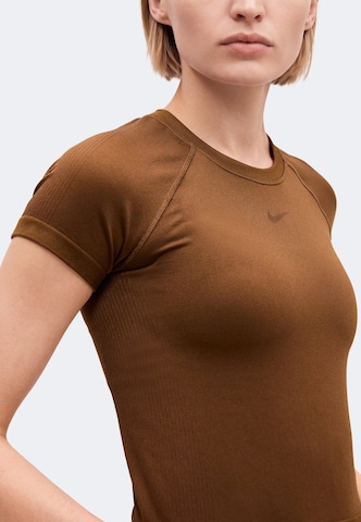 NIKE Funktionsshirt 'NP' in Braun