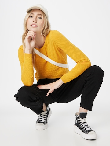 VERO MODA Sweater 'Care' in Yellow