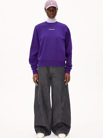 ARMEDANGELS Sweatshirt in Lila