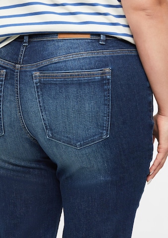 s.Oliver CURVE Slim fit Jeans in Blue