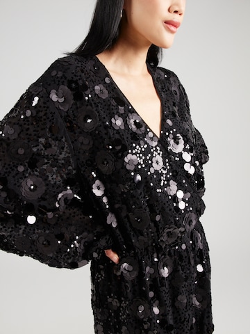 Essentiel Antwerp Aftonklänning 'Ishine' i svart