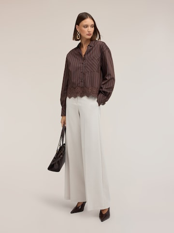 MOTIVI - Blusa en marrón