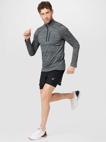 SKECHERS Performance Shirt in Grey