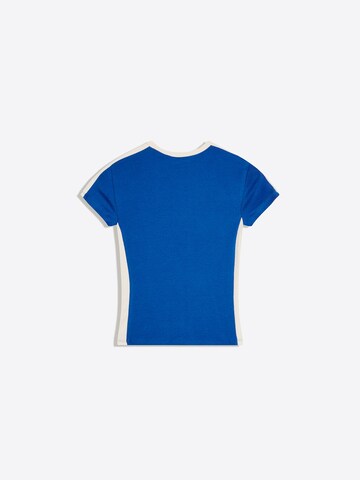Bershka T-shirt i blå